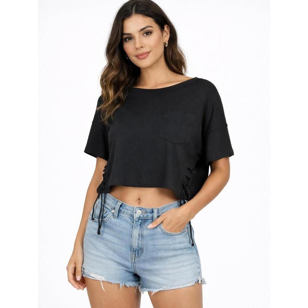 NWT Halara Cropped Pocket Tee Lace Up Side Black Size Medium